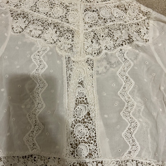 Sheer white chiffon button up blouse with mother of pearl buttons and lace inset - Picture 4 of 7